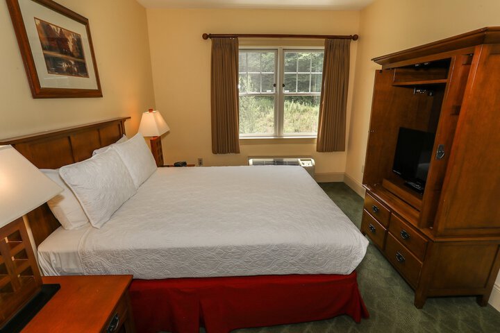 Room 32 of 126
