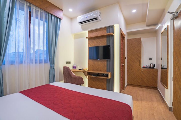 Room 6 of 54