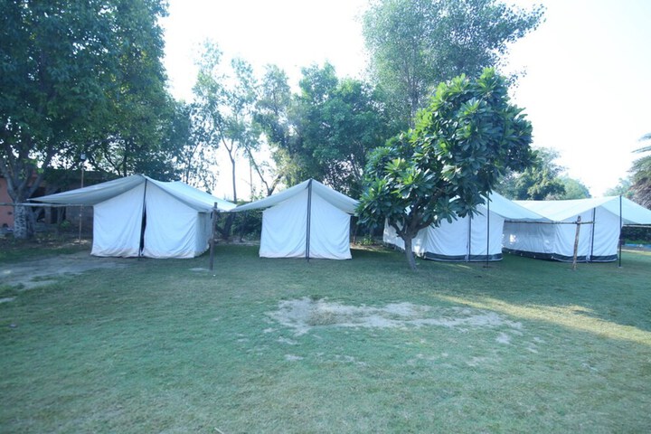 Room 2 of 45