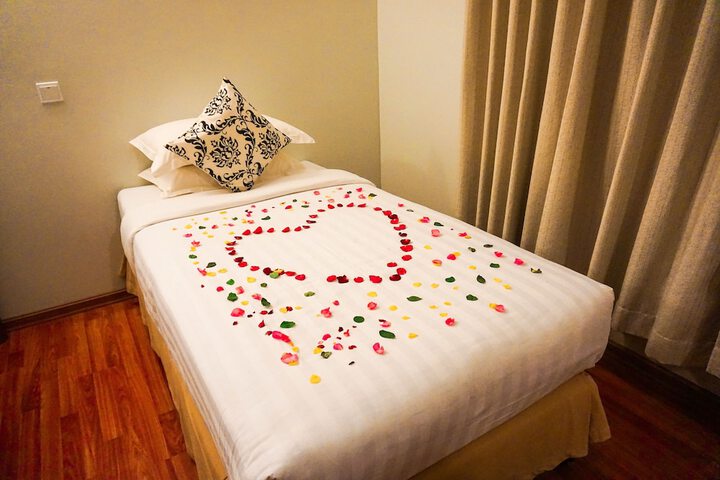 Room 17 of 57