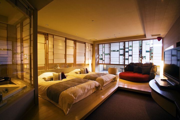 Room 9 of 125