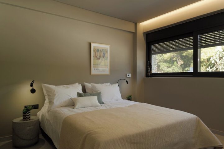 Room 15 of 74