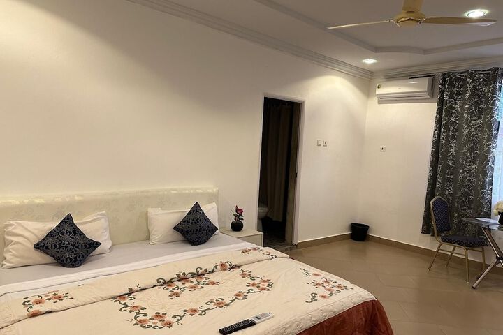 Room 29 of 88