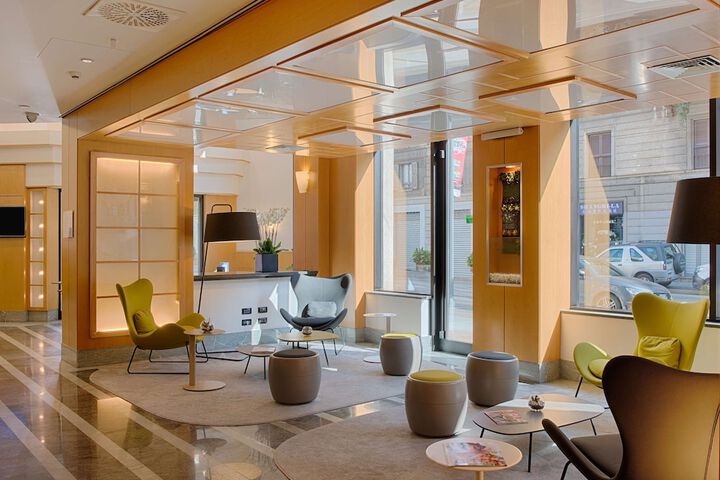 Guest Lobby