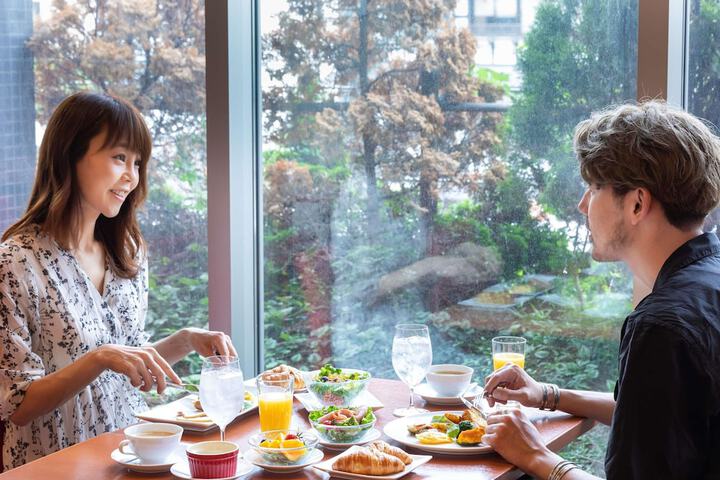 Dining 54 of 120