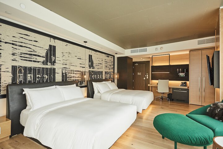 Room 14 of 44