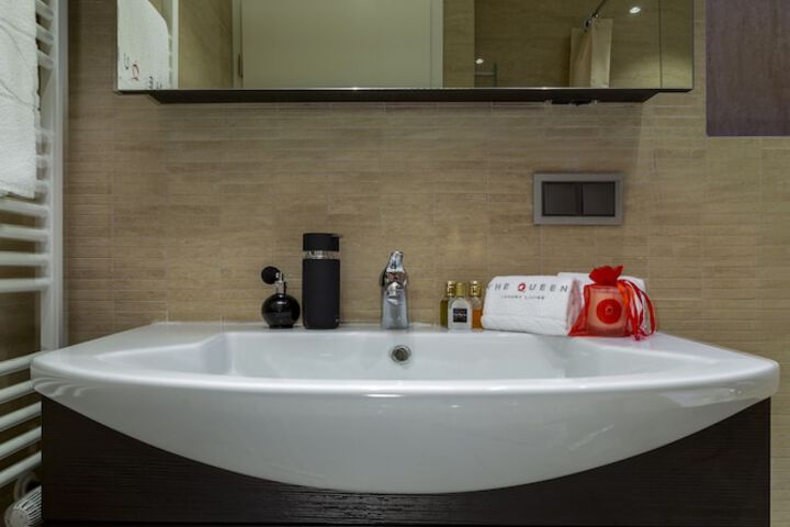 Room 503 of 645