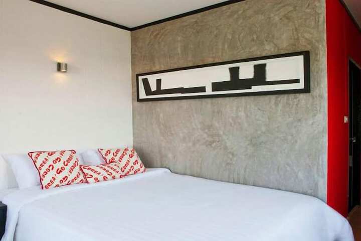 Room 7 of 22