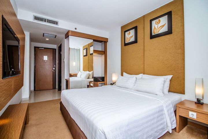 Room 12 of 47