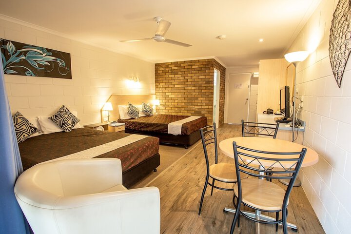 Room 10 of 53