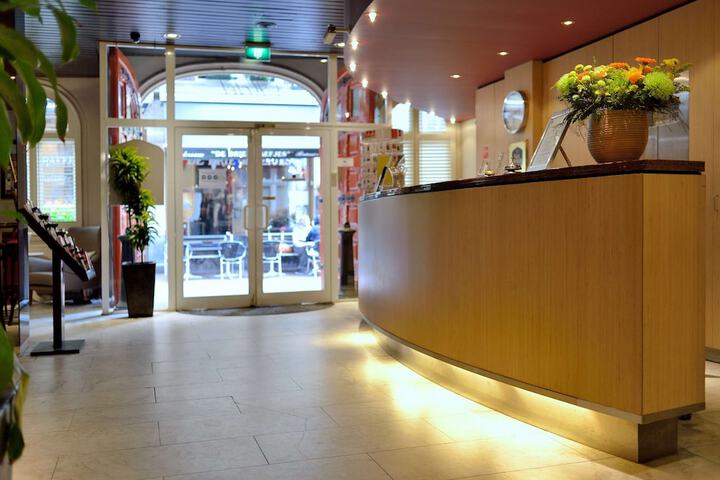 Lobby Entry