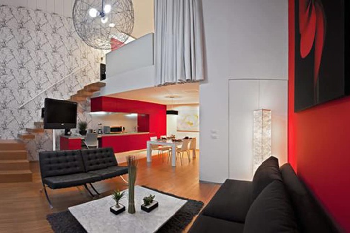 Room 9 of 25