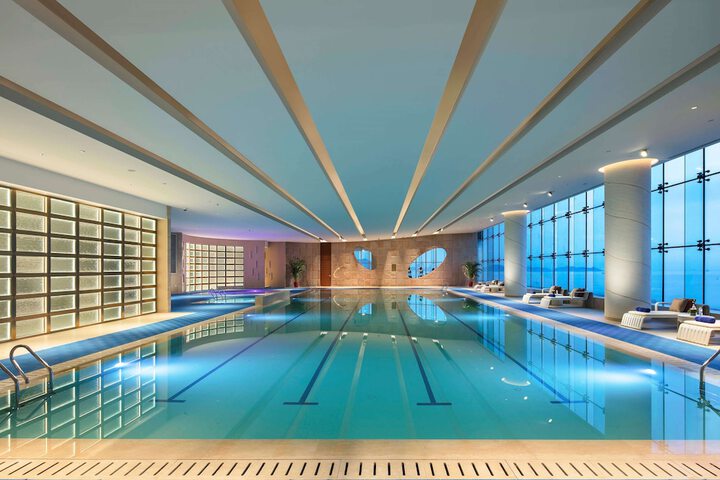Pool 73 of 96