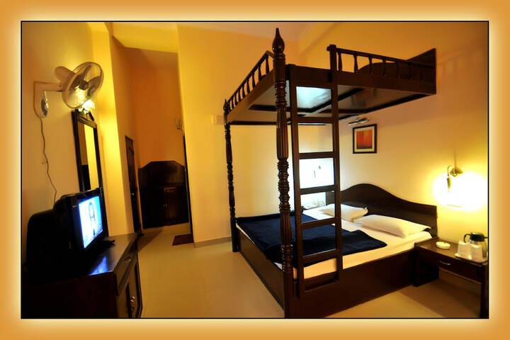 Room 17 of 42
