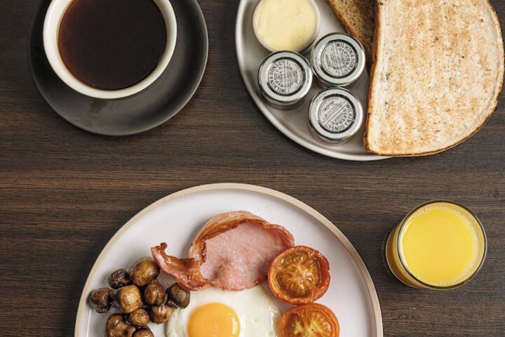 Breakfast/Coffee Service 98 of 113