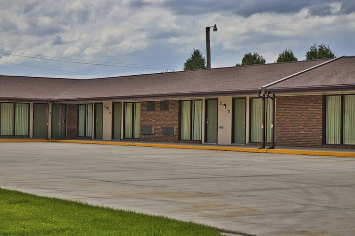 Property Grounds 24 of 27