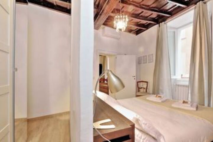 Room 19 of 30