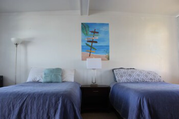 Room 26 of 49