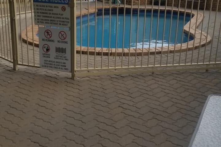 Pool 27 of 51