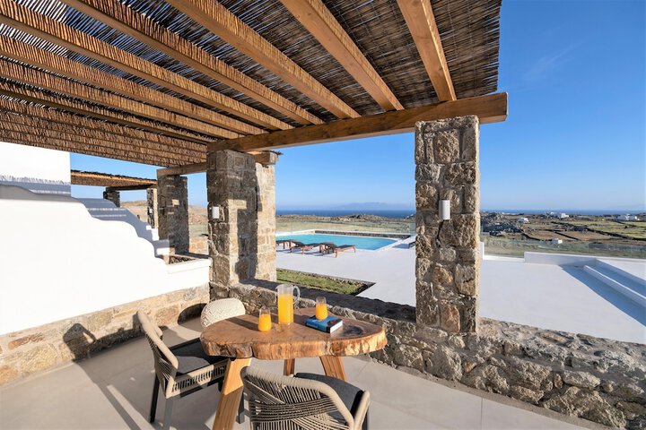 Terrace/Patio 71 of 190