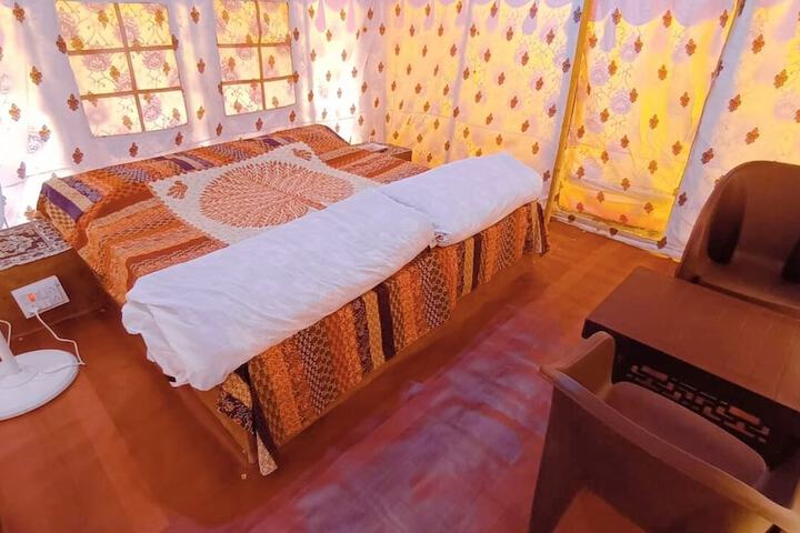 Room 29 of 63