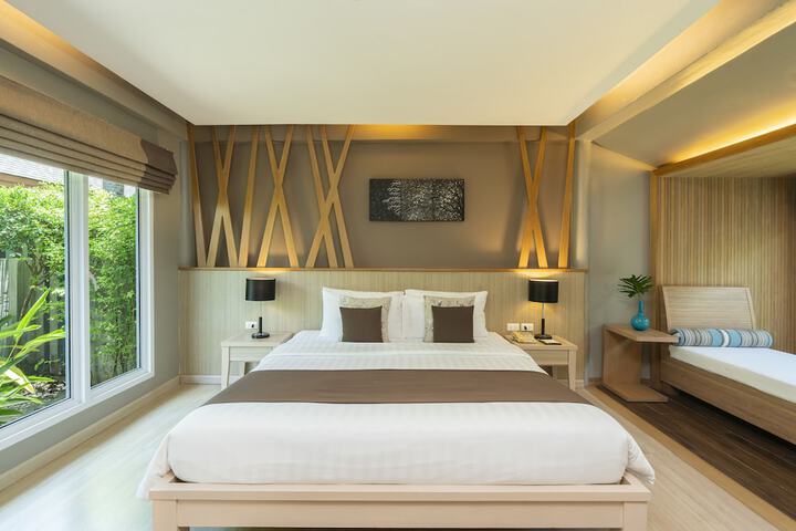 Room 43 of 124