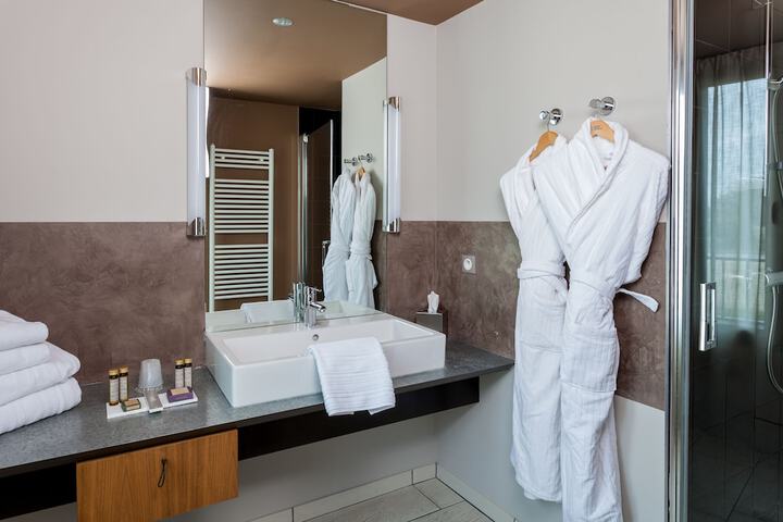 Clean Restrooms