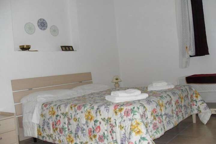 Room 18 of 68