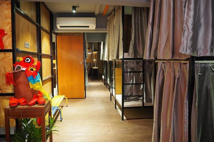 Room 28 of 45
