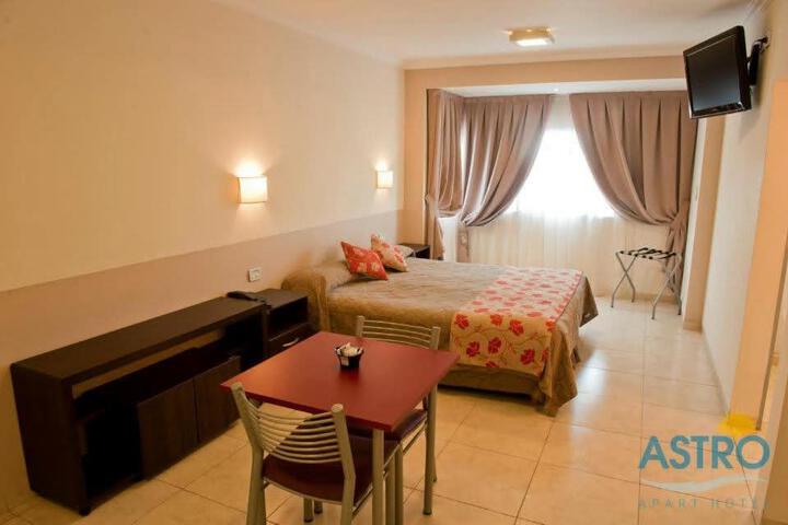 Astro Apart Hotel Corrientes esquina cardiologico
