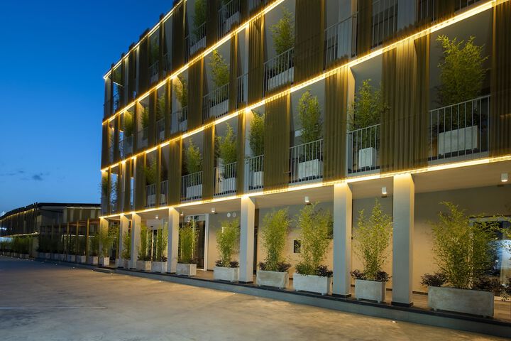 Hotel 44 of 44