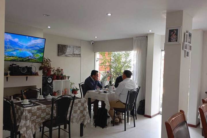 Room 15 of 33