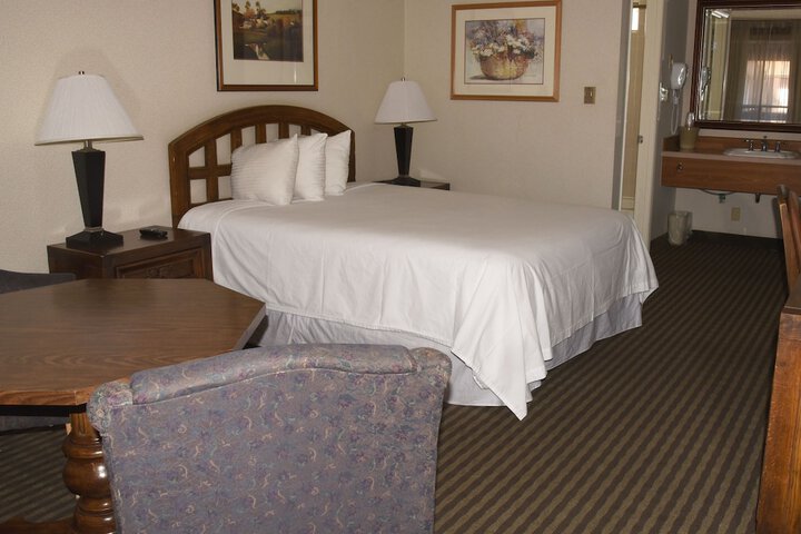Room 19 of 34