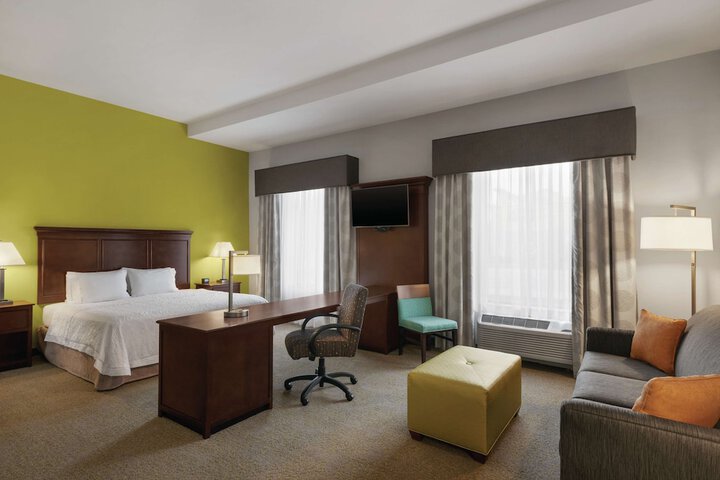 Room 21 of 57