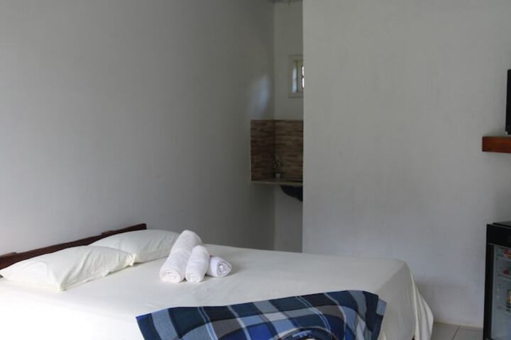 Room 5 of 10