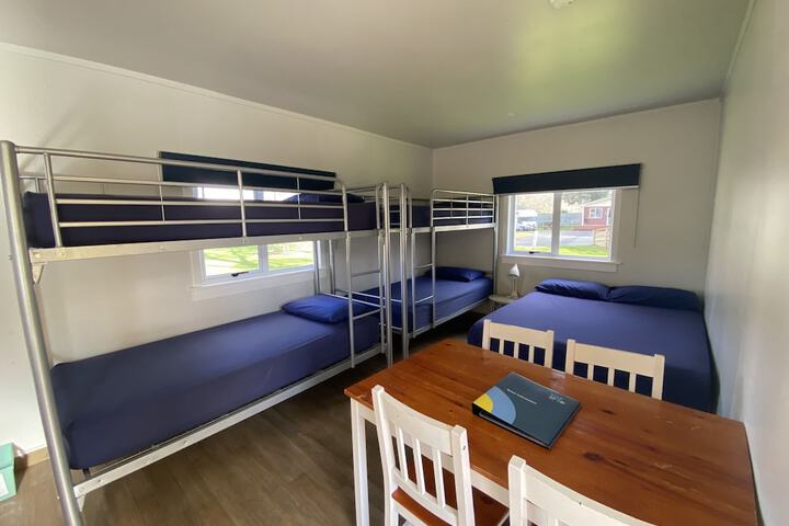 Room 21 of 83