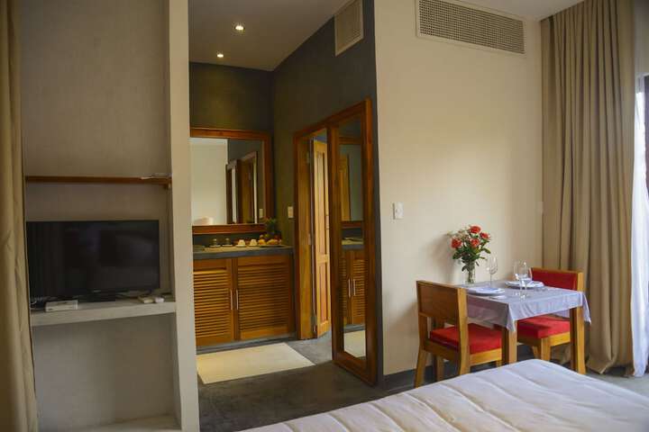 Room 33 of 126