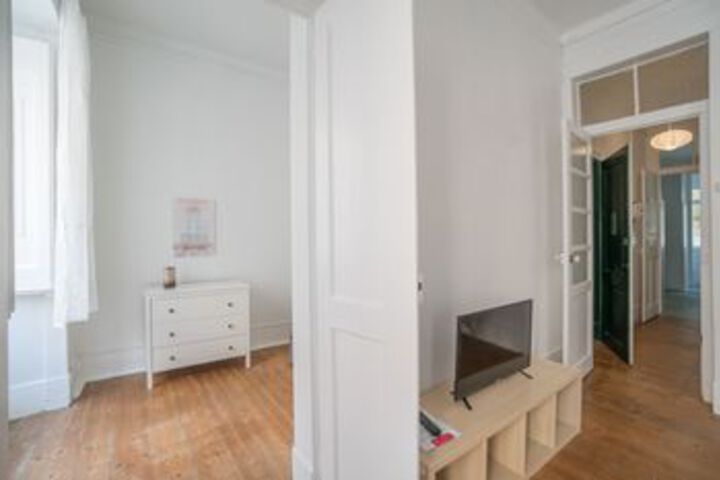 Room 150 of 263