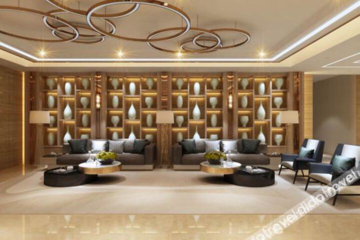 Hotel Interior 10 of 44