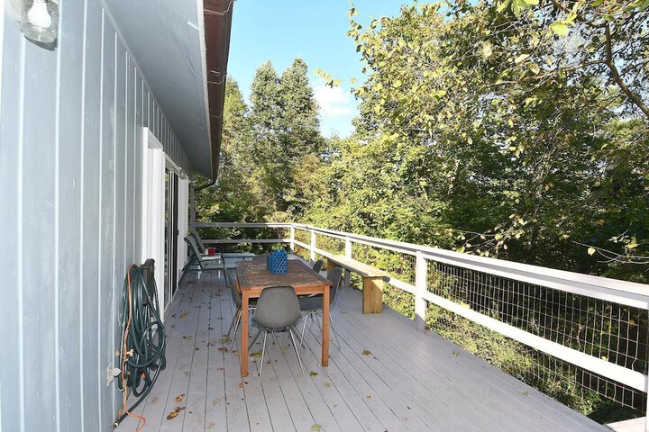 Property Grounds 34 of 46