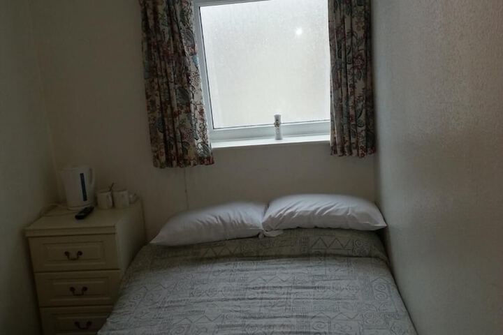 Room 21 of 72