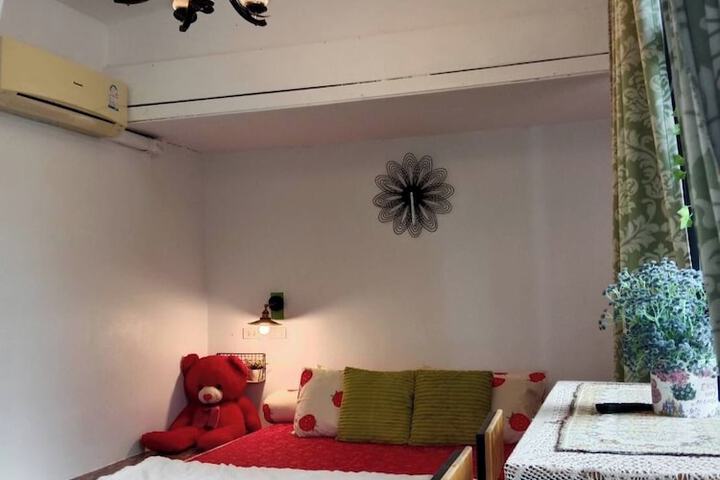 Room 12 of 55