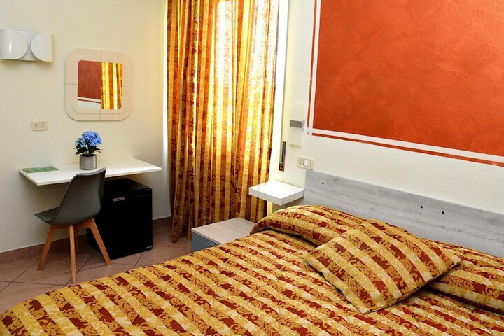 Room 47 of 109