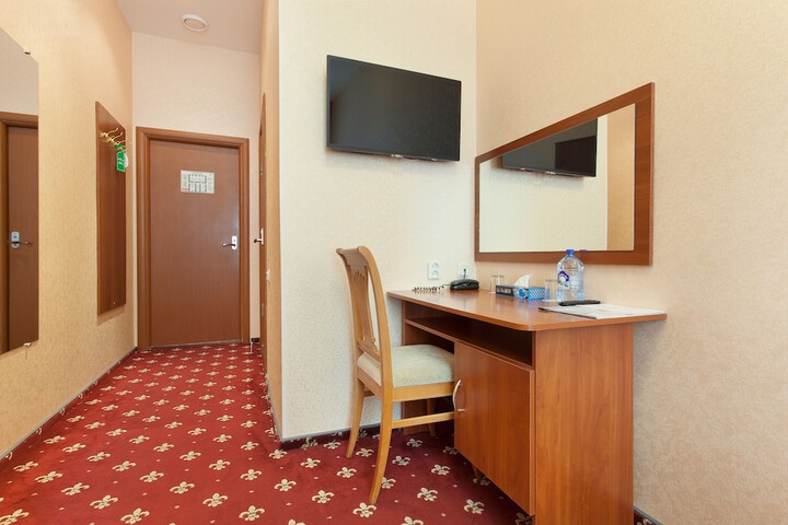 Room 30 of 41