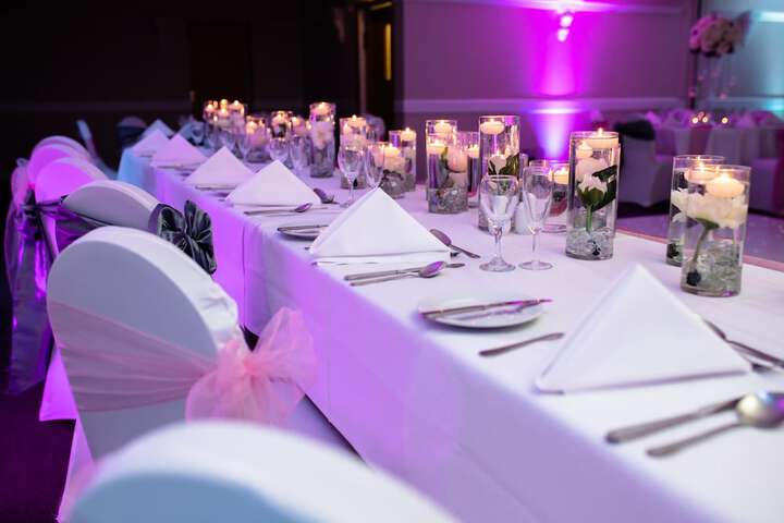 Ballroom/Hall 70 of 133