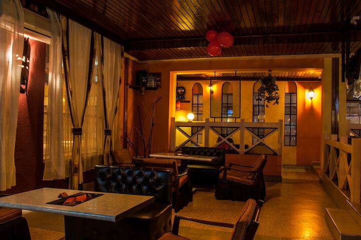 Lounge 59 of 65