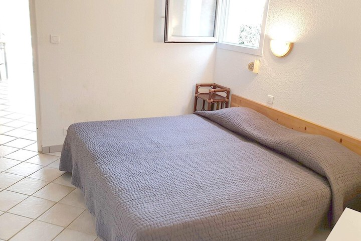Room 15 of 87