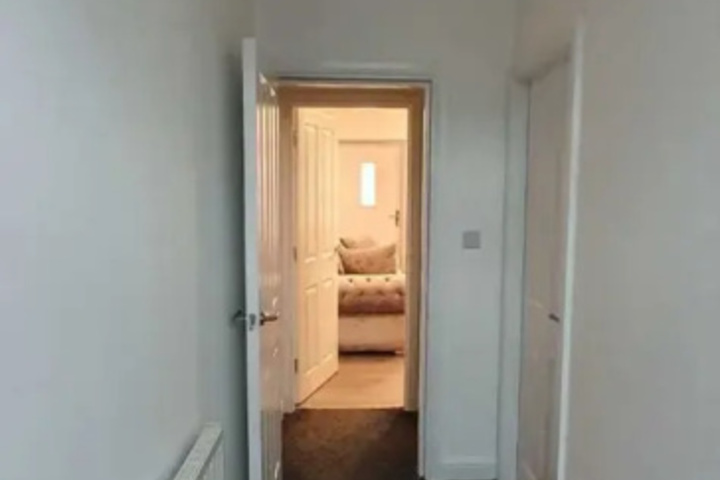 Room 15 of 20