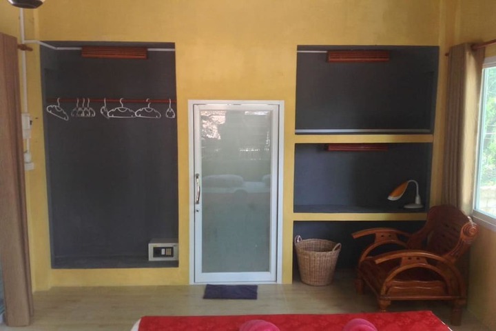 Room 5 of 46