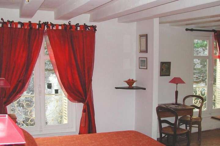 Room 14 of 51